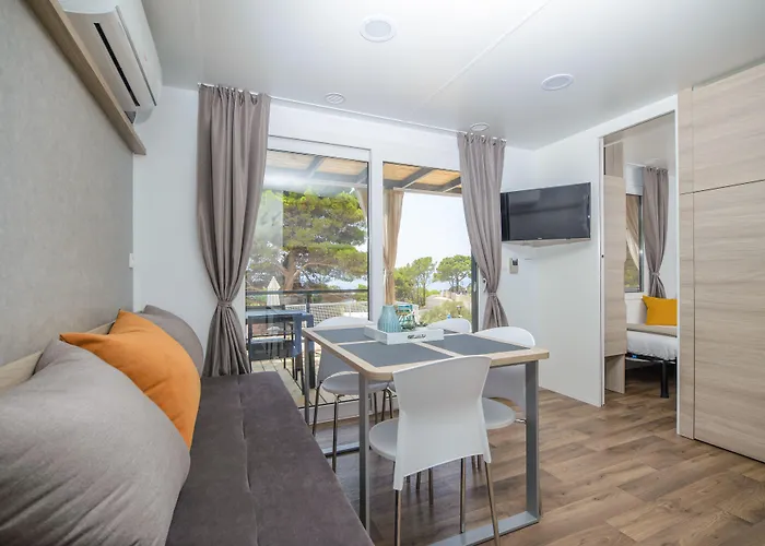 Medora Orbis Mobile Homes 4* Podgora (Split-Dalmatia)