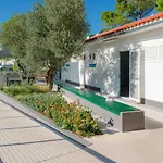 Medora Orbis Mobile Homes 4*