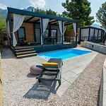 База отдыха Medora Orbis Mobile Homes 4*