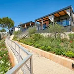 База отдыха Medora Orbis Mobile Homes Подгора