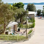Medora Orbis Mobile Homes База отдыха Подгора