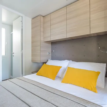 Medora Orbis Mobile Homes База отдыха Подгора