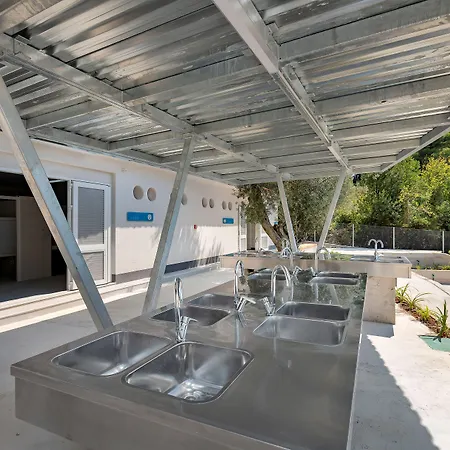 Medora Orbis Mobile Homes & Glamping 4*