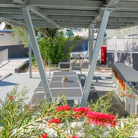 Medora Orbis Mobile Homes & Glamping Podgora (Split-Dalmatia)