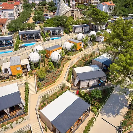 Medora Orbis Mobile Homes & Glamping Tatil parkı Podgora (Split-Dalmatia)