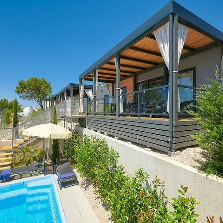 Medora Orbis Mobile Homes & Glamping 4* Podgora (Split-Dalmatia)