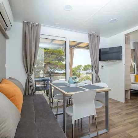 Tatil parkı Medora Orbis Mobile Homes & Glamping