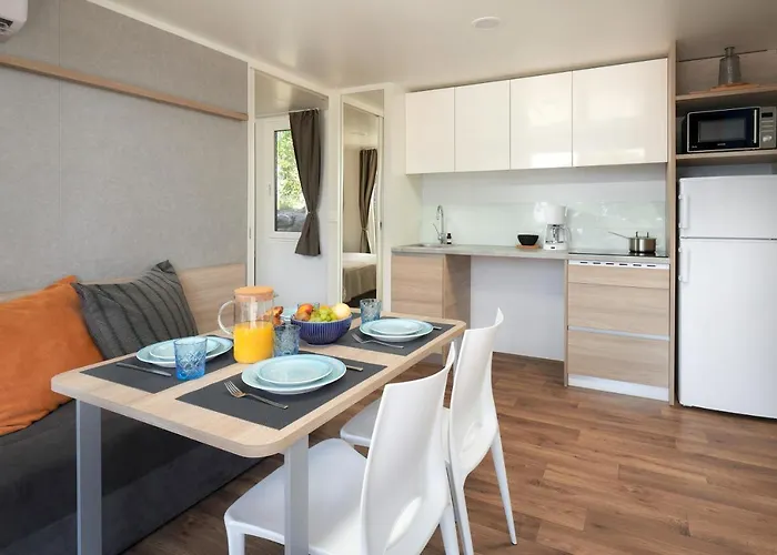 Medora Orbis Mobile Homes 4*