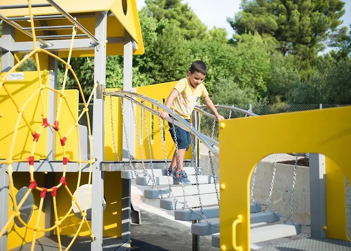 Üdülőpark Medora Orbis Mobile Homes Podgora