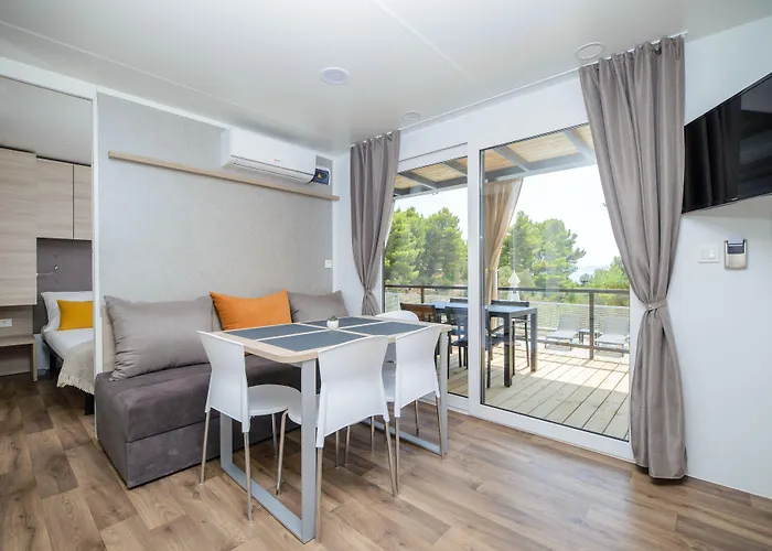 Medora Orbis Mobile Homes Podgora