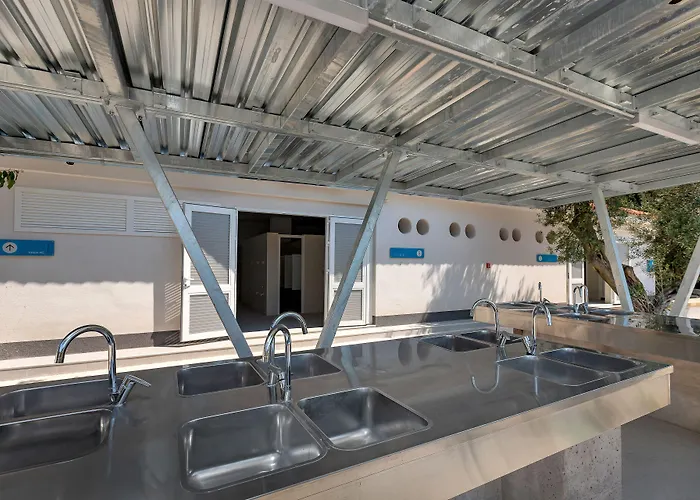 Medora Orbis Mobile Homes 4* Podgora