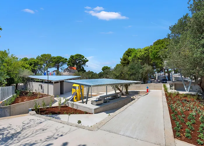 Medora Orbis Mobile Homes 4*