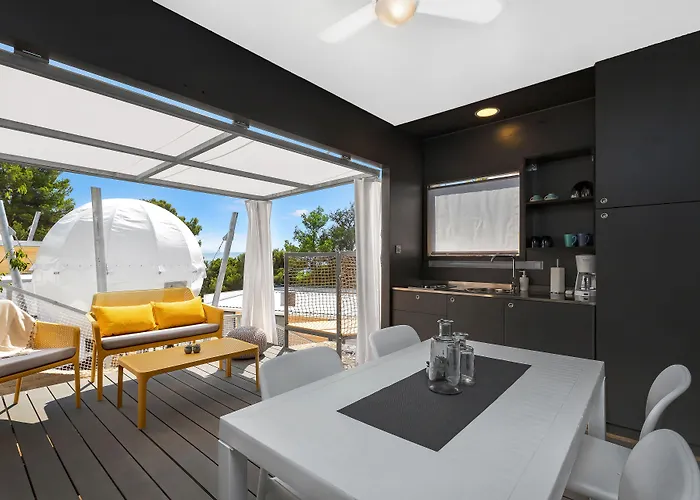 Medora Orbis Mobile Homes 4*